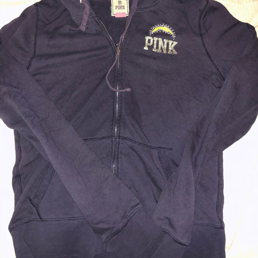 VS PINK Chargers zip up